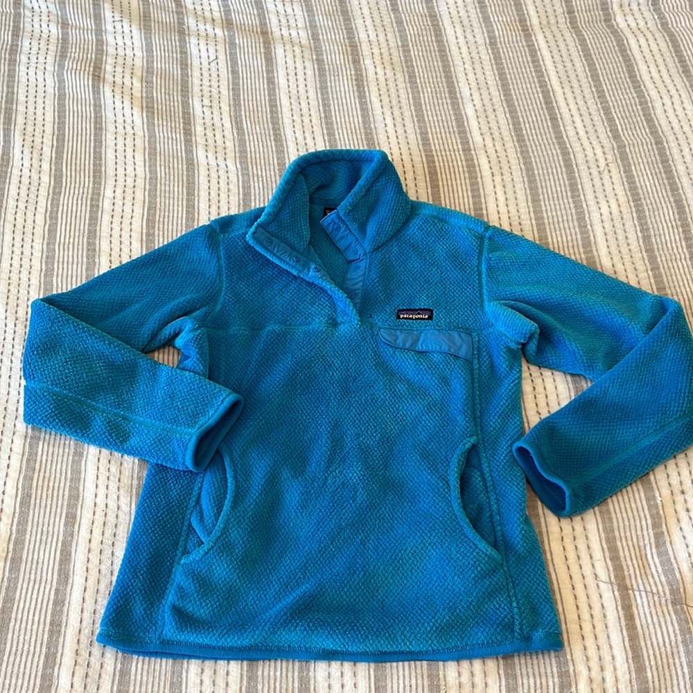 Patagonia women’s fleece pullover